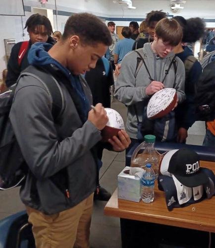 Appomattox football coach Doug Smith leaves legacy of faith, family, sacrifice