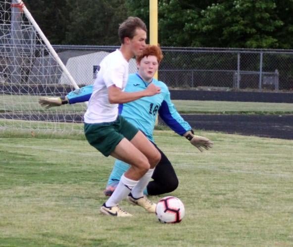 Raider boys soccer drops two Dogwood games