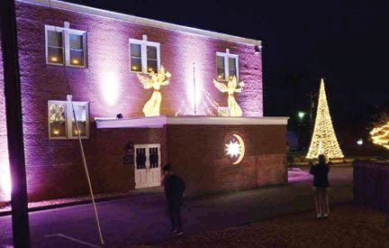 Liberty Christmas Lights Show (photo 2)