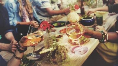 Unique ways to use fine wine to enhance the holidays