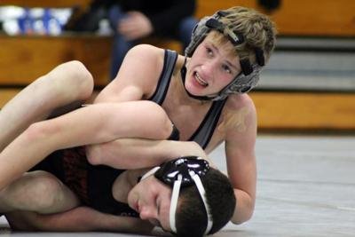 Appomattox sweeps wrestling event at ACHS