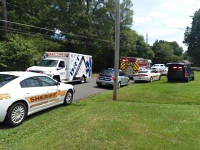 UPDATE: Two injured in Redfields Road accident