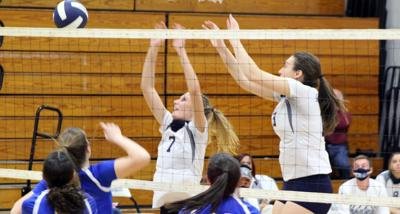 Raiders volleyball team off to good start