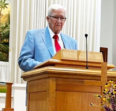 Red Oak Baptist Church pastor retires